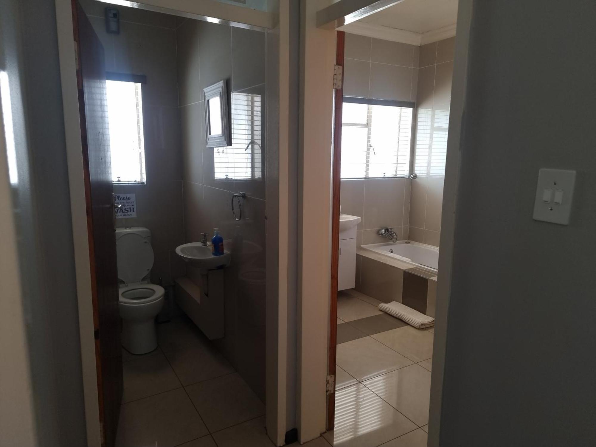 Heimat Guesthouse Велком Екстериор снимка
